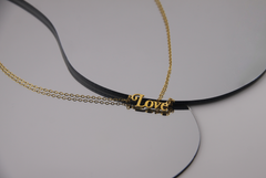 Colar Love - Aço Inoxidável